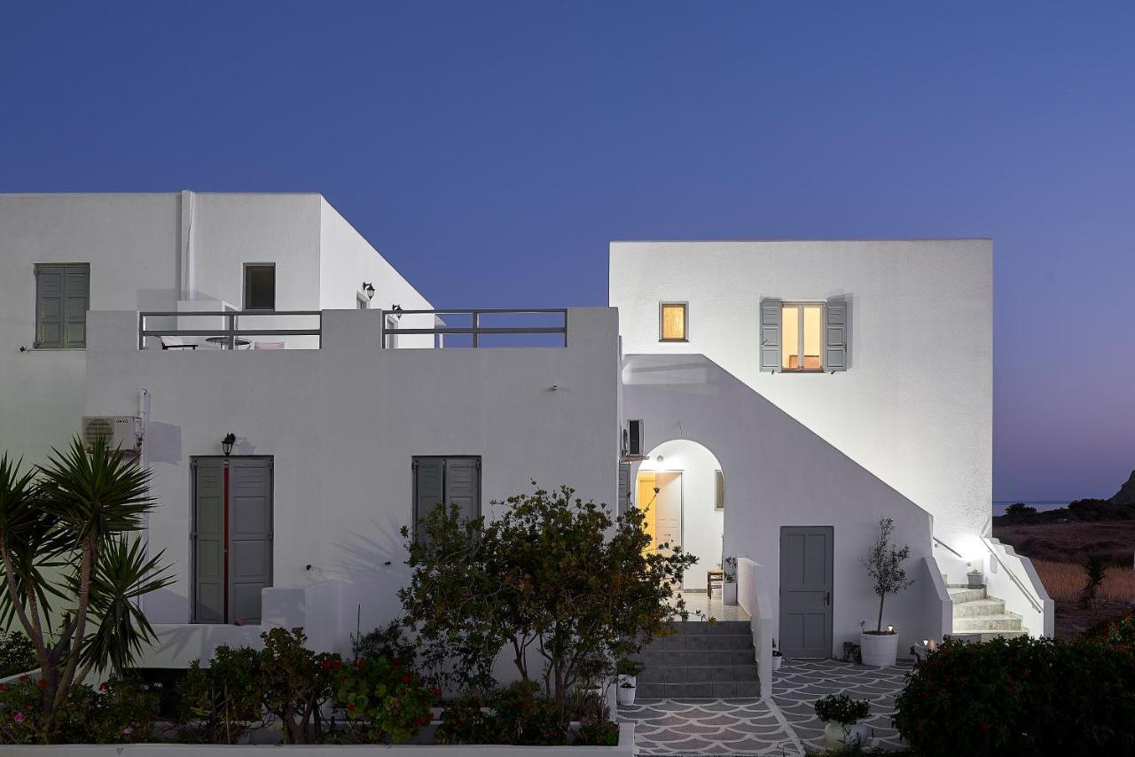Provatas Muses Rooms Milos מראה חיצוני תמונה