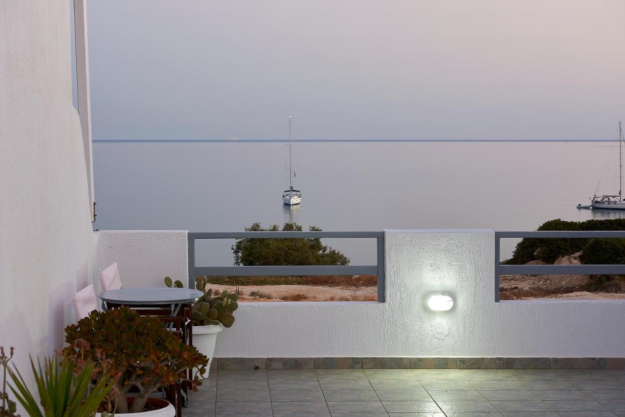Provatas Muses Rooms Milos מראה חיצוני תמונה