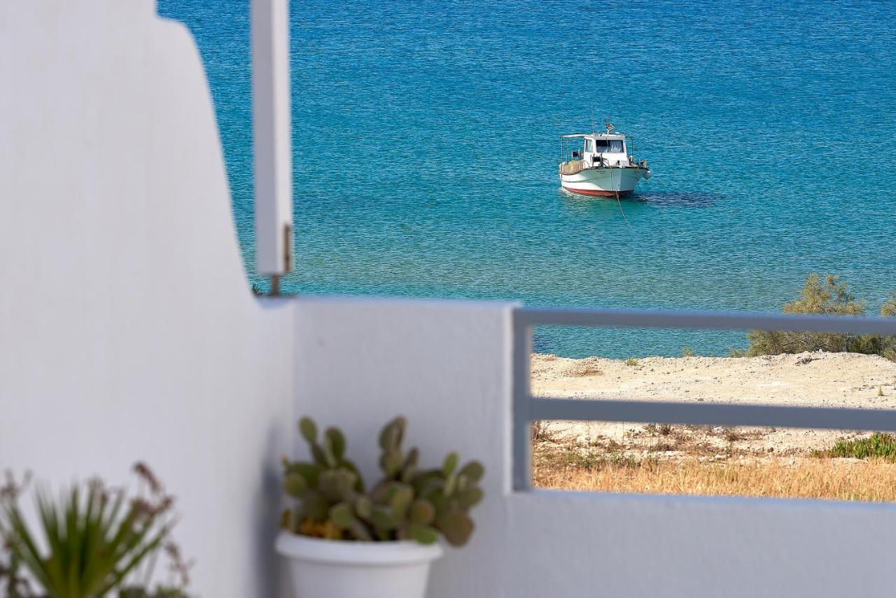 Provatas Muses Rooms Milos מראה חיצוני תמונה